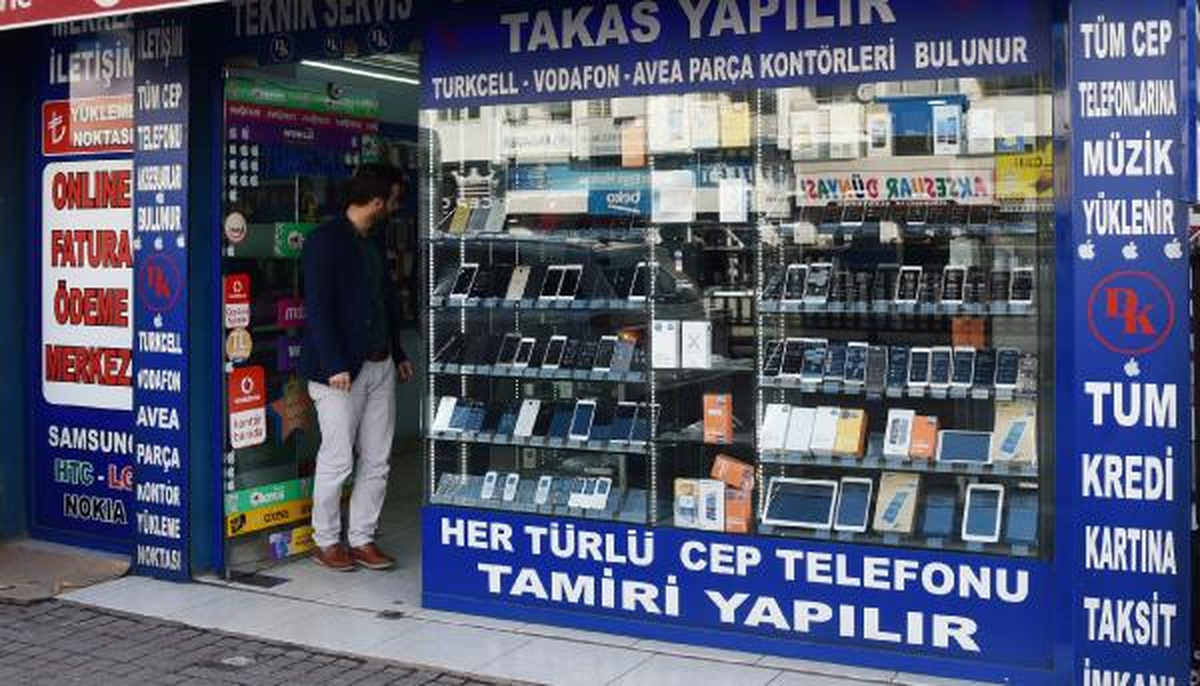 15 Saniyede 90 Cep Telefonu Çaldı