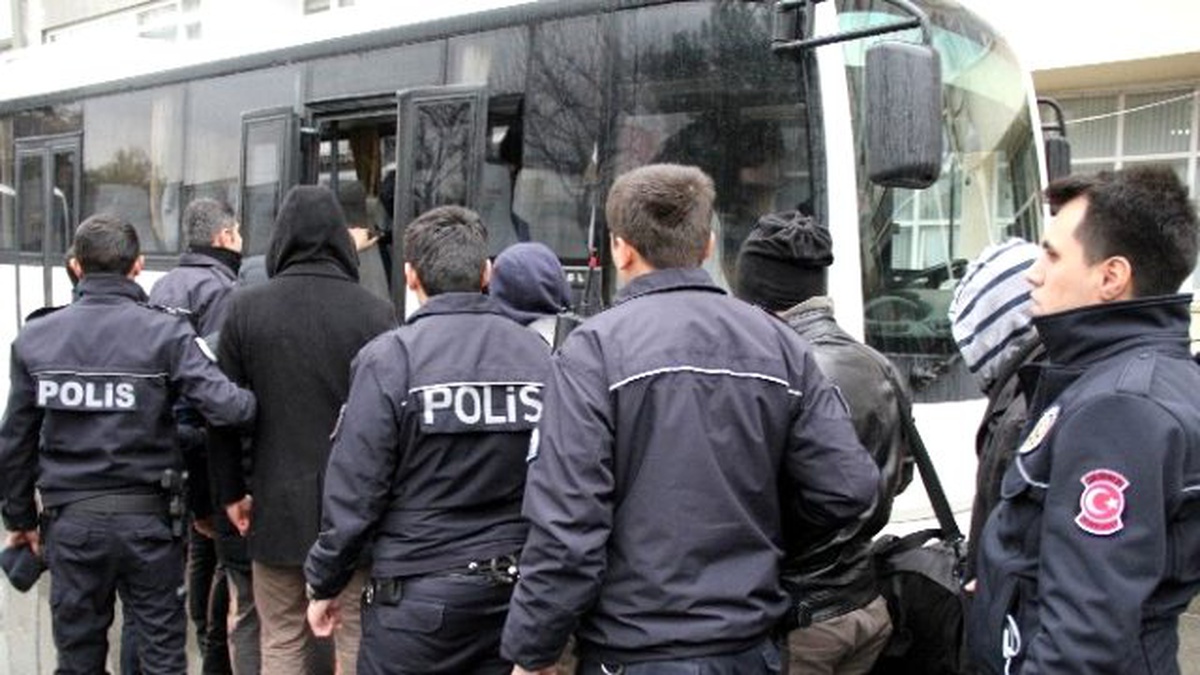 Balıkesir Merkezli Fetö Operasyonunda 11 Tutuklama