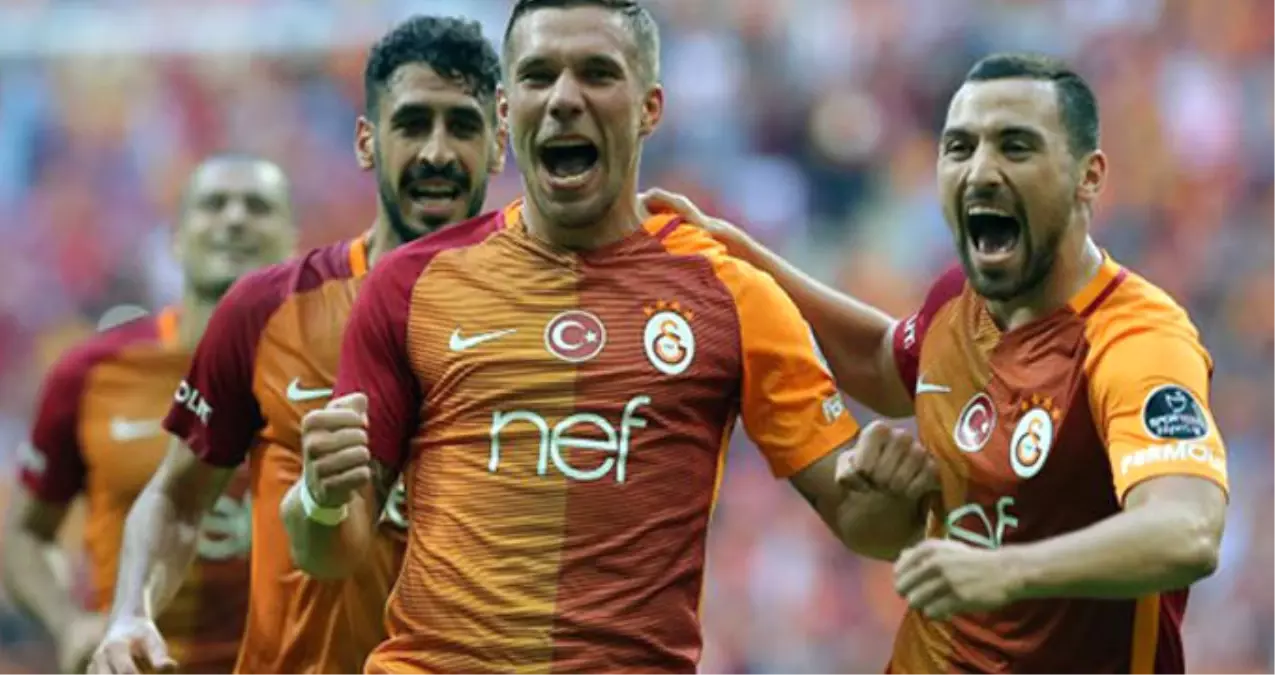 Brezilya Ekibi Flamengo, Podolski İçin Sponsorunun Desteğini Aldı