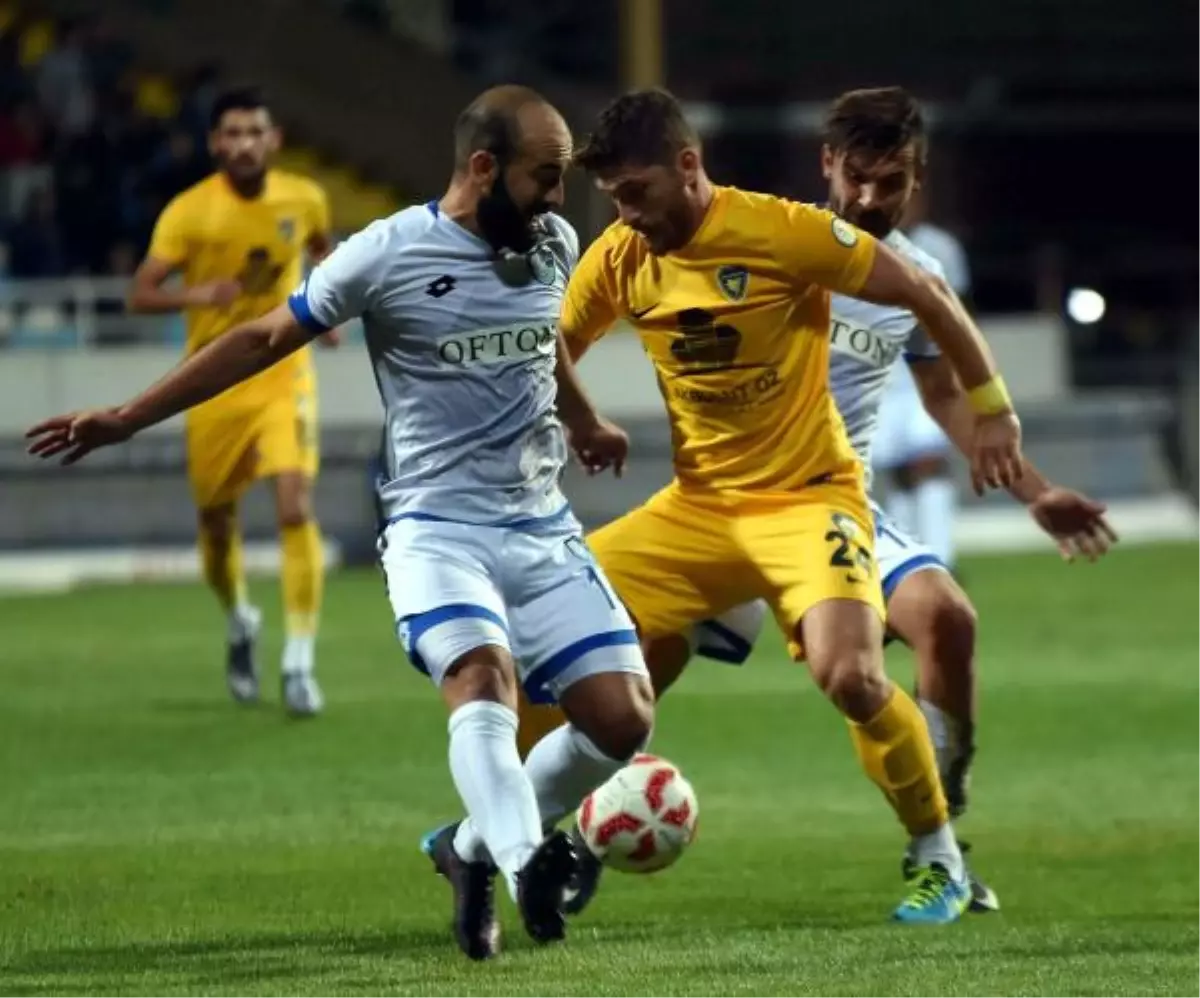 Bucaspor\'a İkinci Darbe Emre\'den