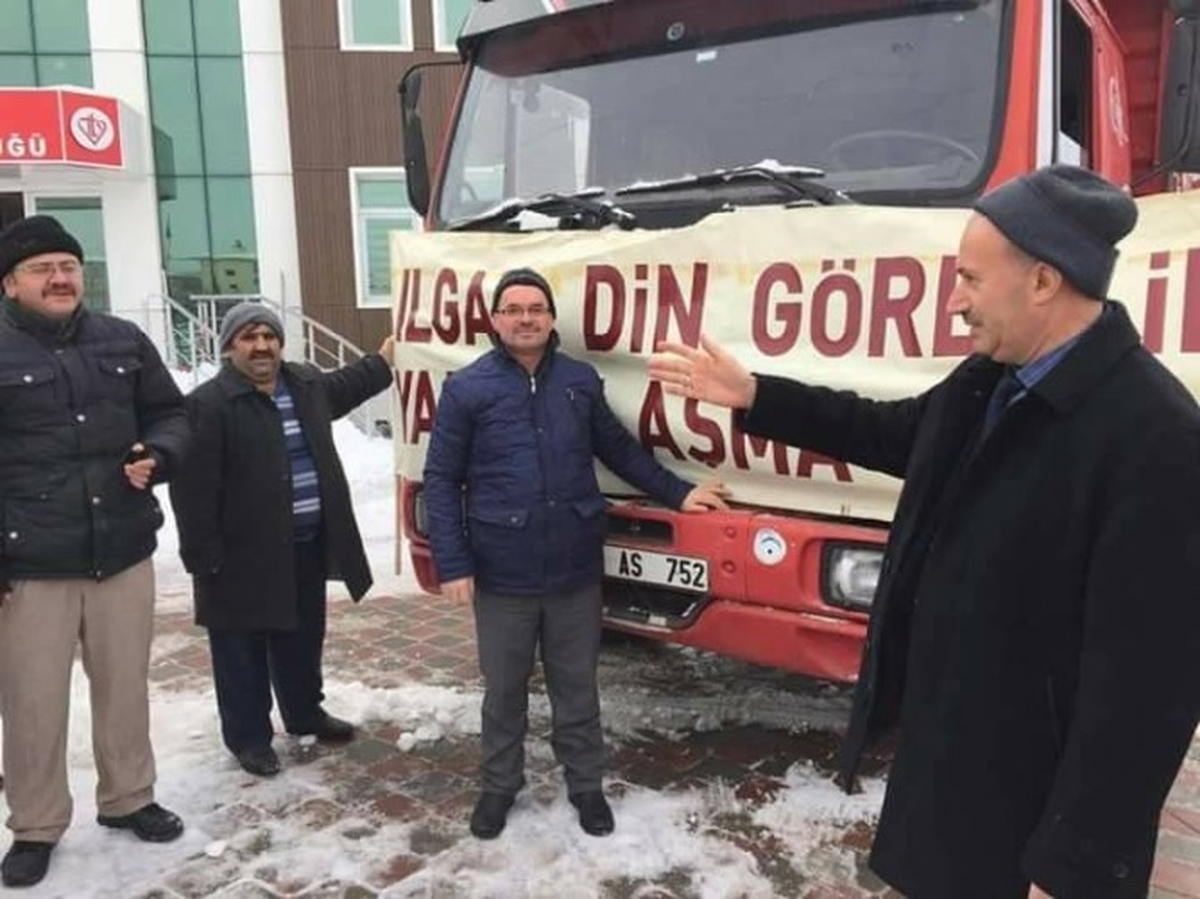 Din Görevlilerinden Halep\'e Yardım