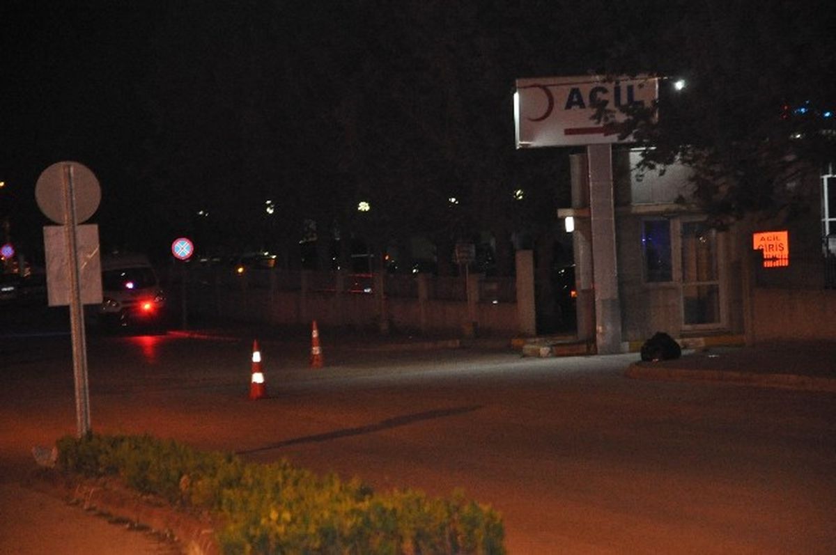 Hastane Bahçesi\'nde Bomba Alarmı