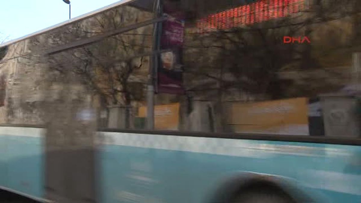 Katliamdan Kaçarken Bıraktıkları Eşyaları Için Geldiler