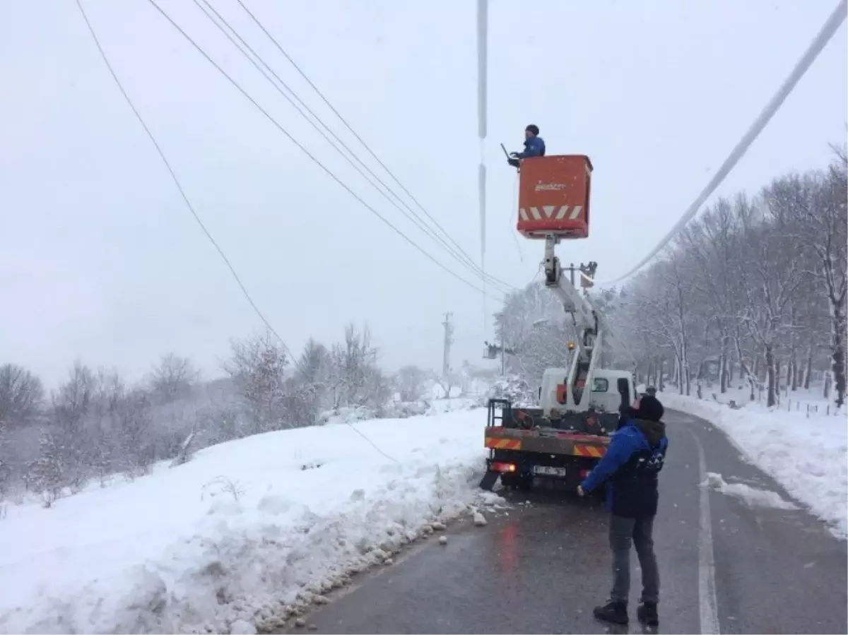 Kocaeli\'de 212 Kişilik Ekip Elektrik Sorunu ile Mücadele Ediyor