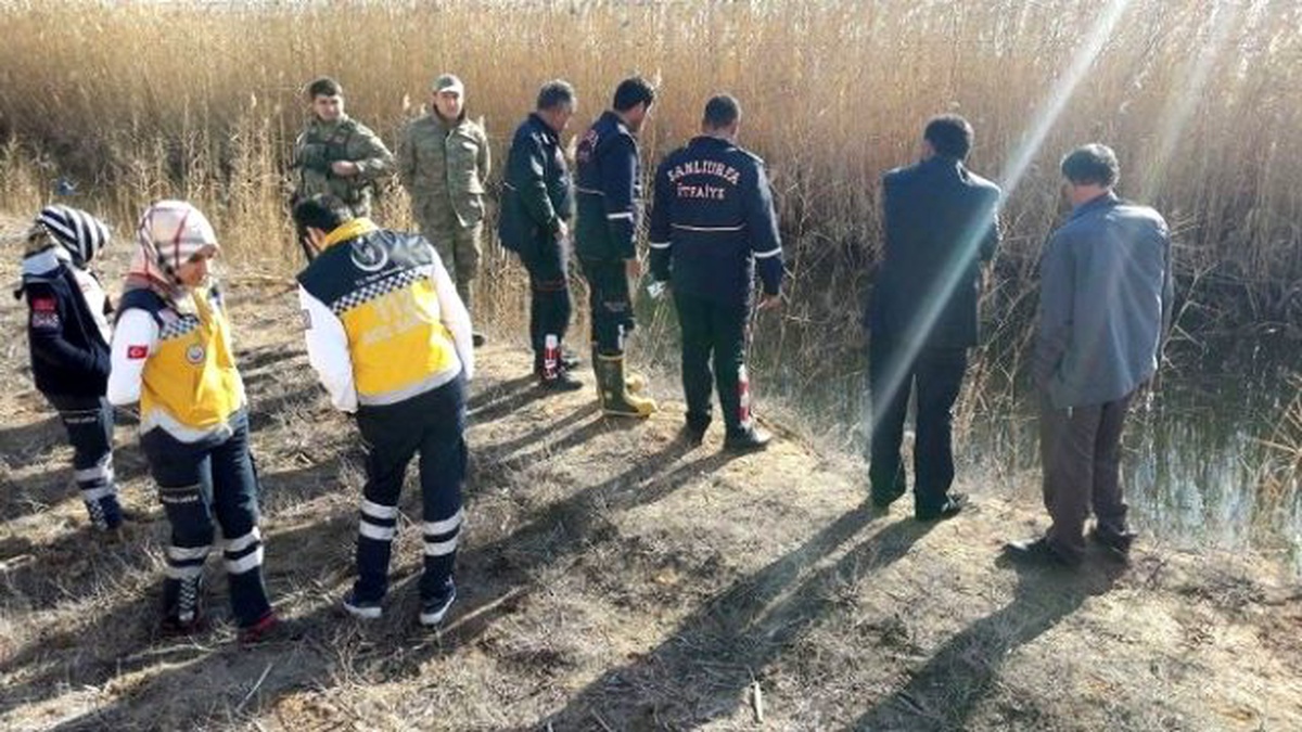 Şanlıurfa\'da Sulama Kanalında Erkek Cesedi Bulundu