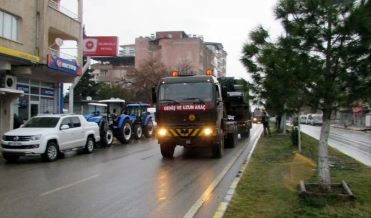 Sınıra Askeri Sevkiyat