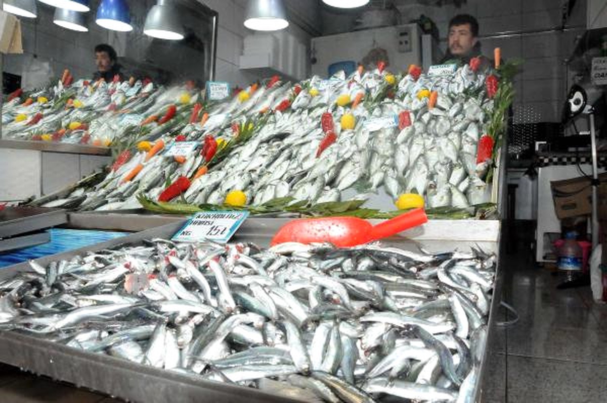 Soğuk Havayla Balık Tezgahlarındaki Çeşit Azaldı