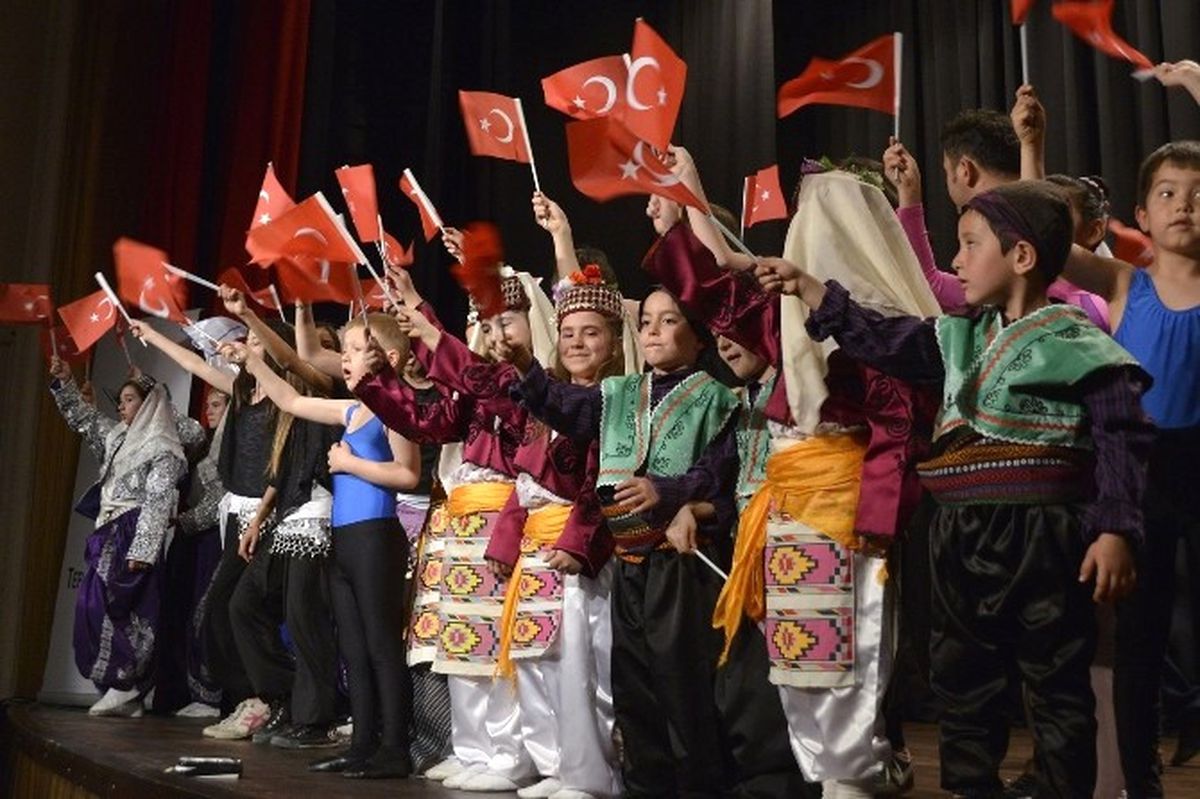 Tepebaşı\'nın Mutlu Çocukları
