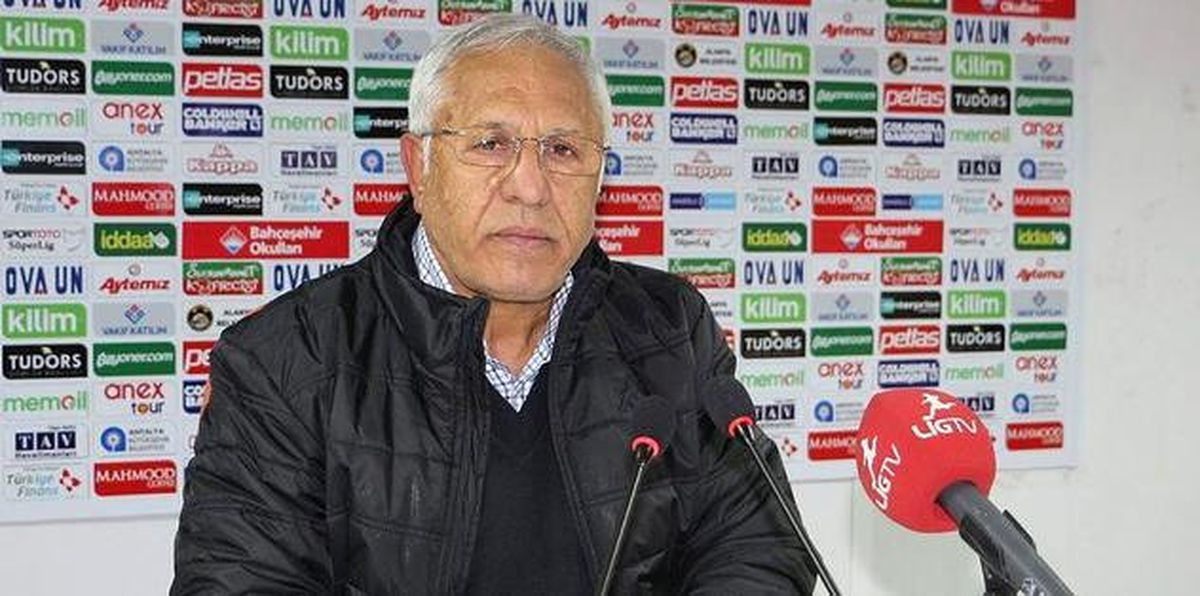 Alanyaspor\'un Hedefi Süper Lig\'de Kalmak