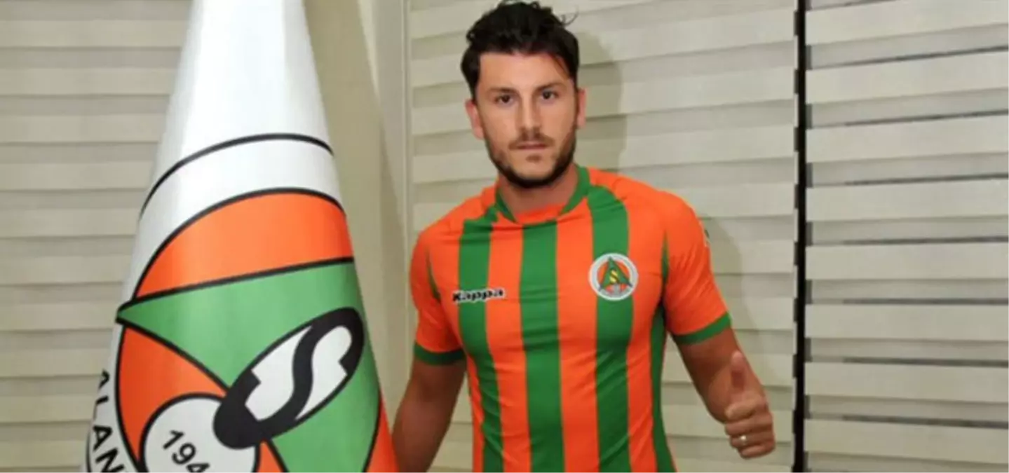 Aytemiz Alanyaspor\'da İki Ayrılık