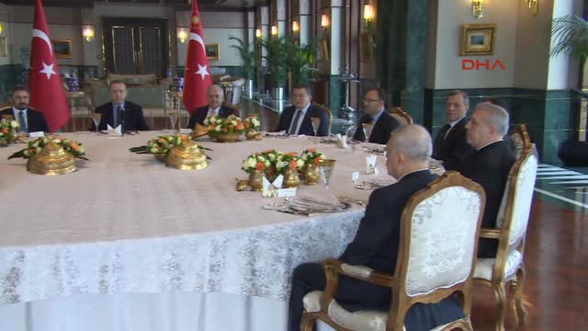 Cumhurbaşkanı Erdoğan, Yasama, Yürütme ve Yargı Organlarının Temsilcileriyle Bir Araya Geldi
