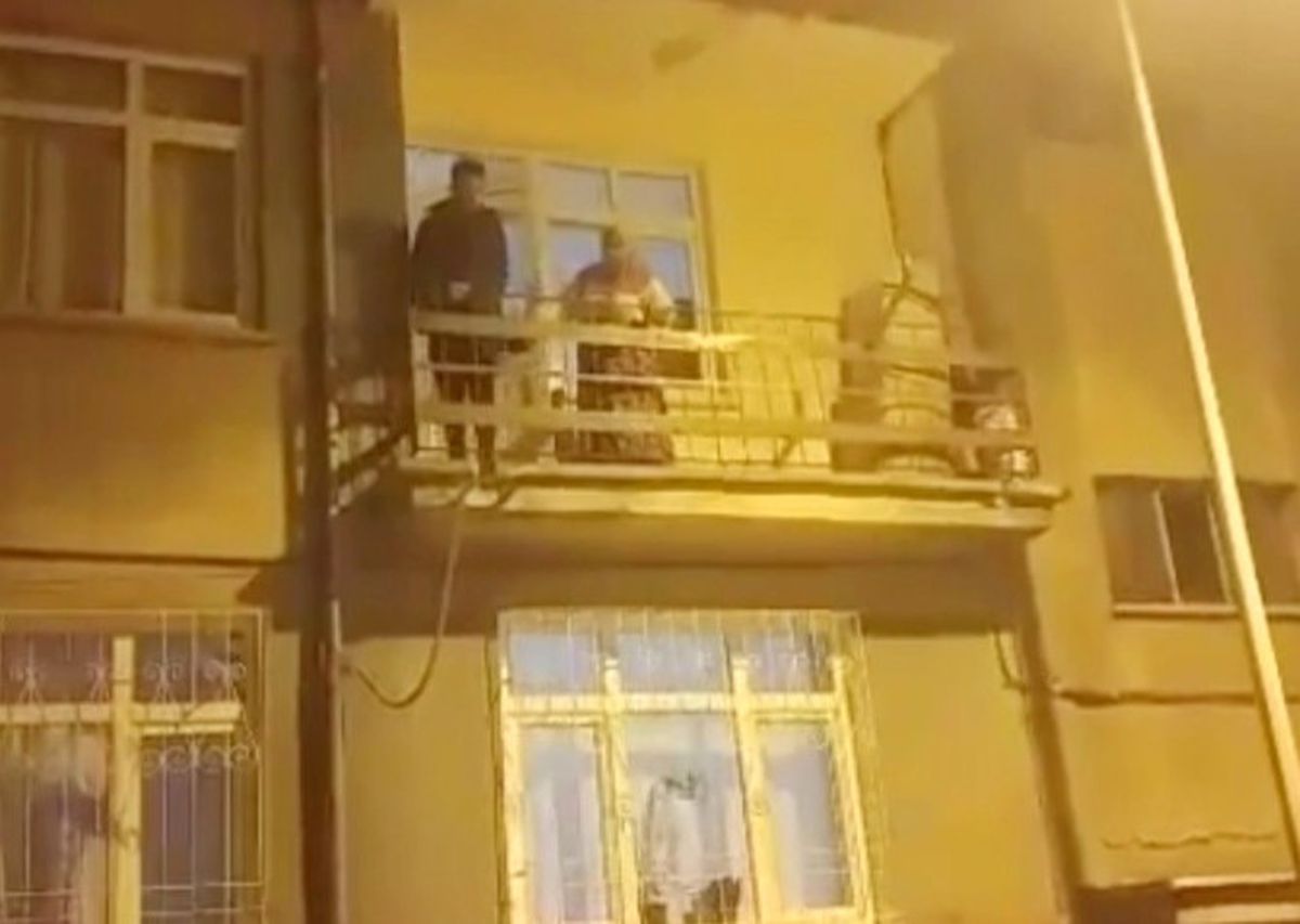 Elazığ\'da Şüpheli Şahıs, Çıktığı Balkondan İnemeyince Yakalandı