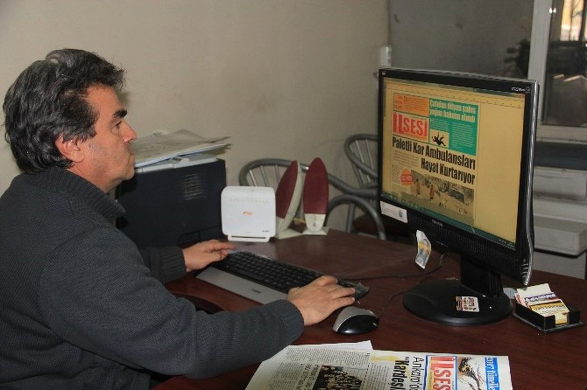 Hakkari\'de Yerel Gazeteler Birleşti