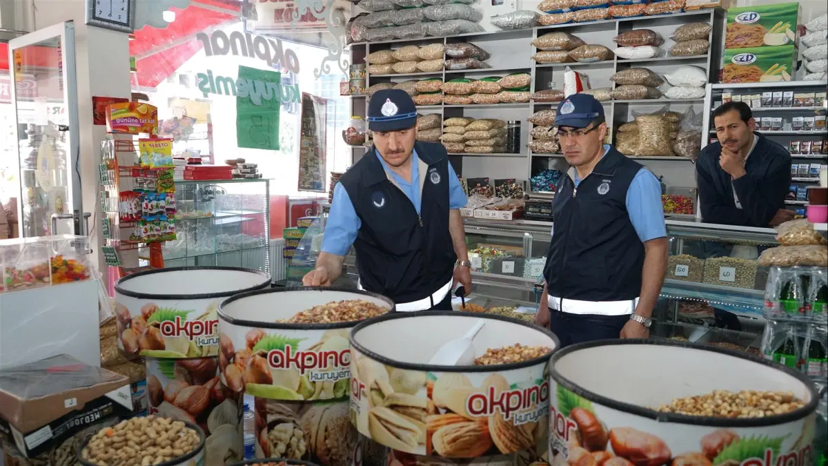 Nevşehir Belediyesi Zabıta Müdürlüğü Denetimlerini Sürdürüyor