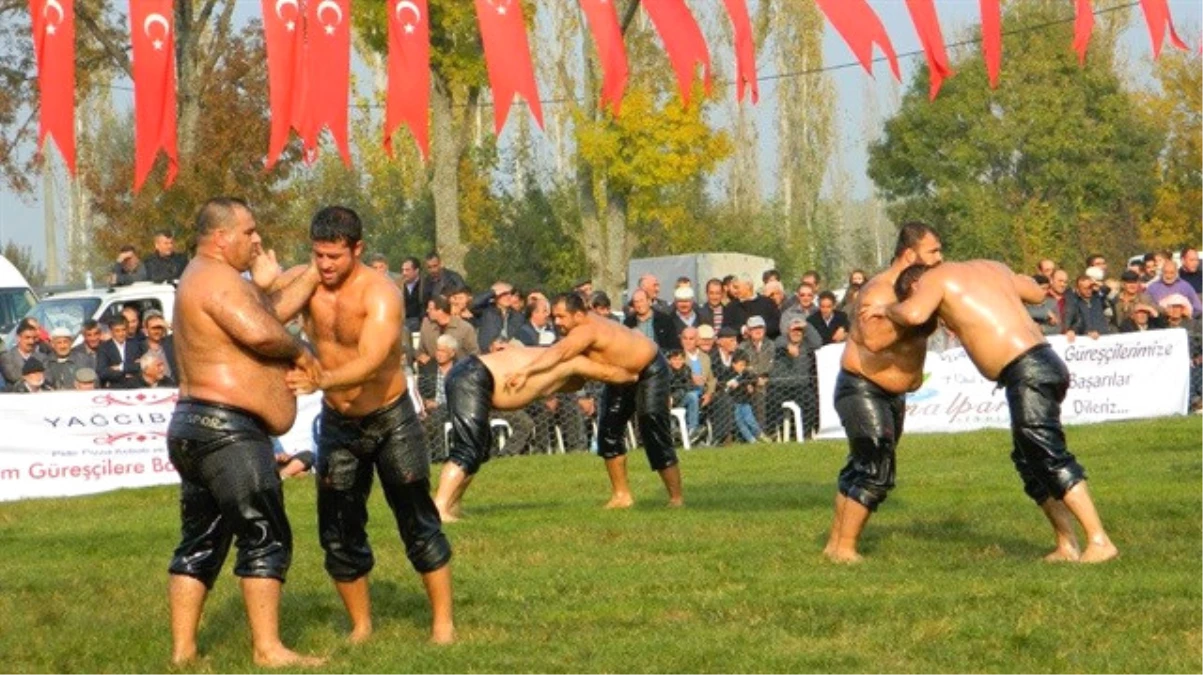 Şehitler İçin Yağlı Güreş Turnuvası Düzenlenecek