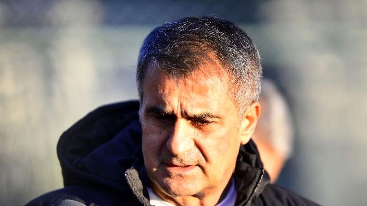 Şenol Güneş: "Hücumda ve Stoperde Birer Oyuncu Düşünüyoruz"