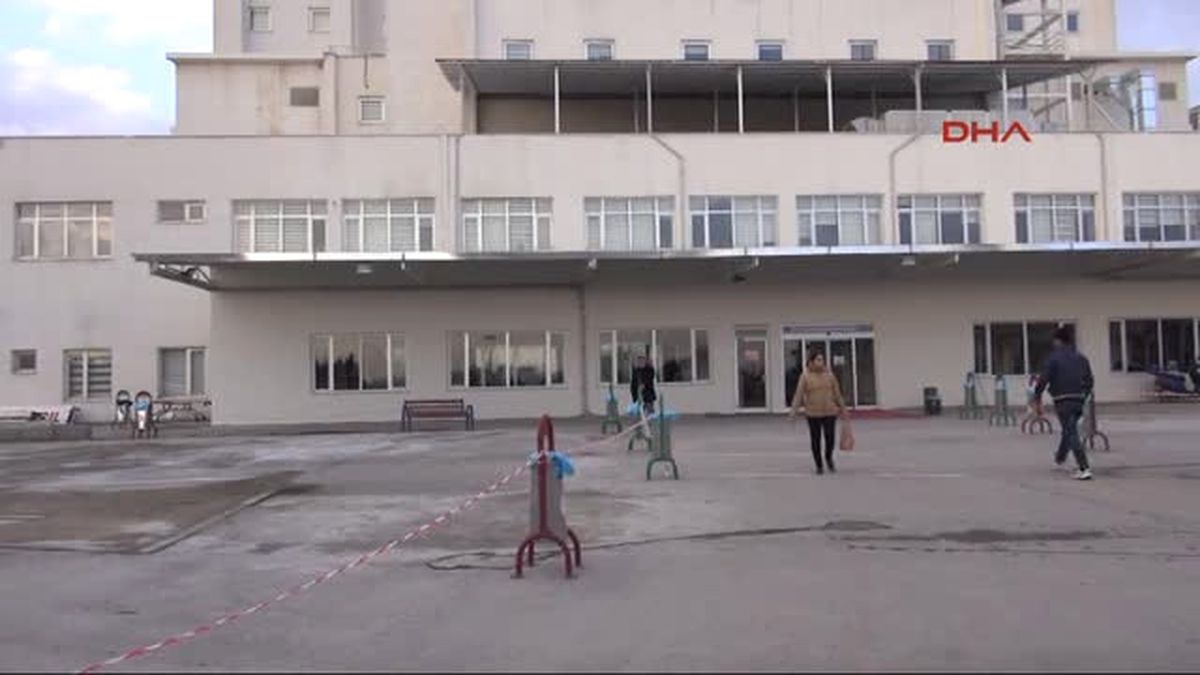 Adıyaman\'da 11 Liseli Öğrenci Yediği Tavuk Dönerden Zehirlendi