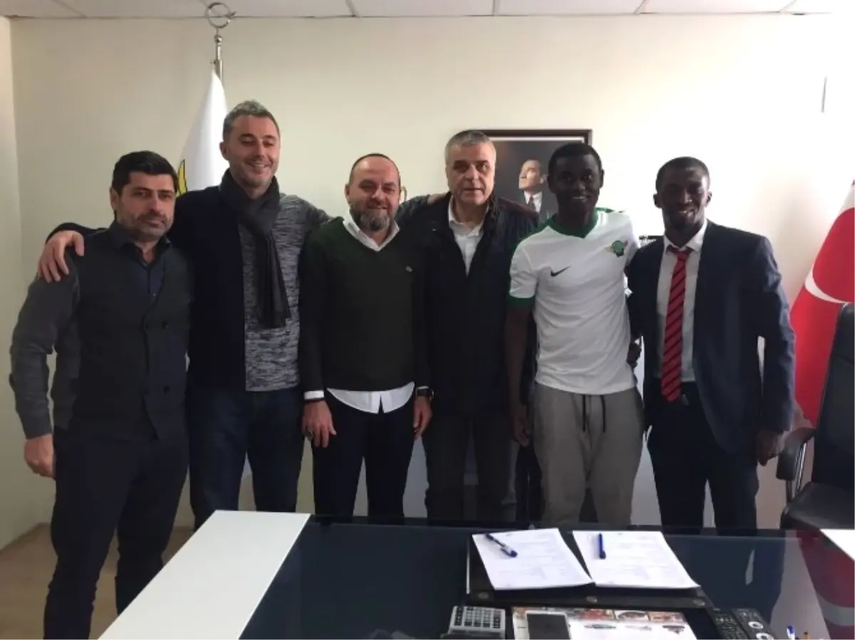 Akhisar Belediyespor, Enoch Kofi Adu\'yu Transfer Etti