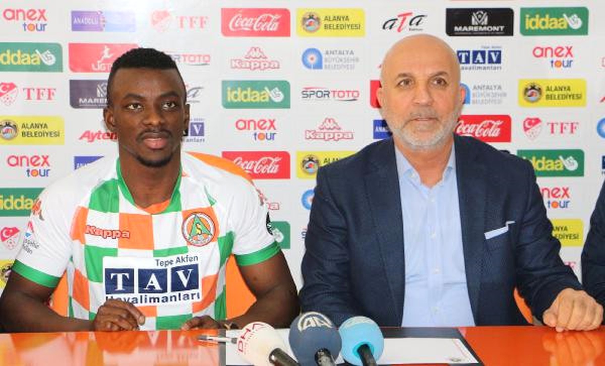 Aytemiz Alanyaspor Landel\'le 2.5 Yıllık Sözleşme İmzaladı