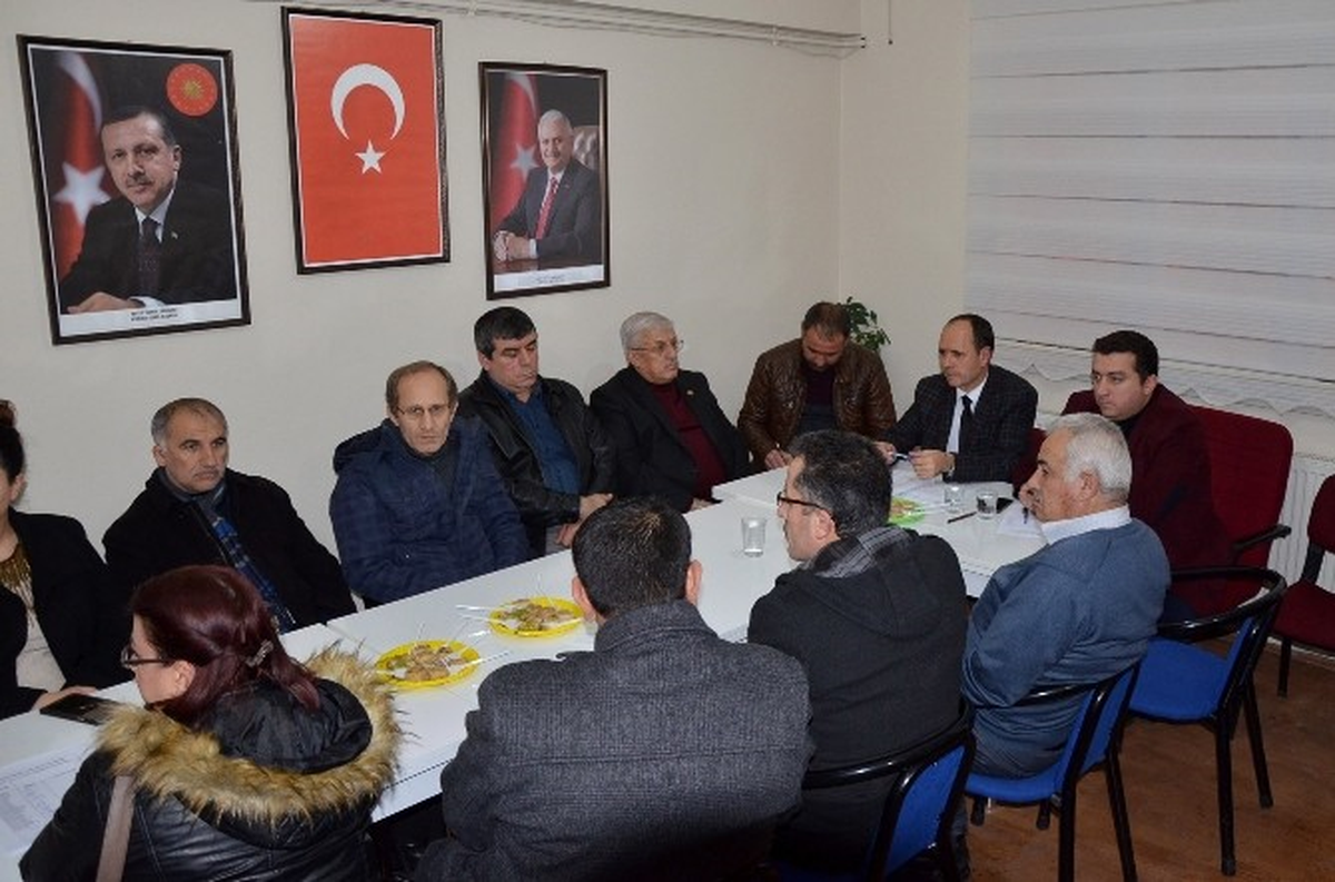 Bozüyük AK Parti İlçe Teşkilatı 2016 Yılını Değerlendirdi