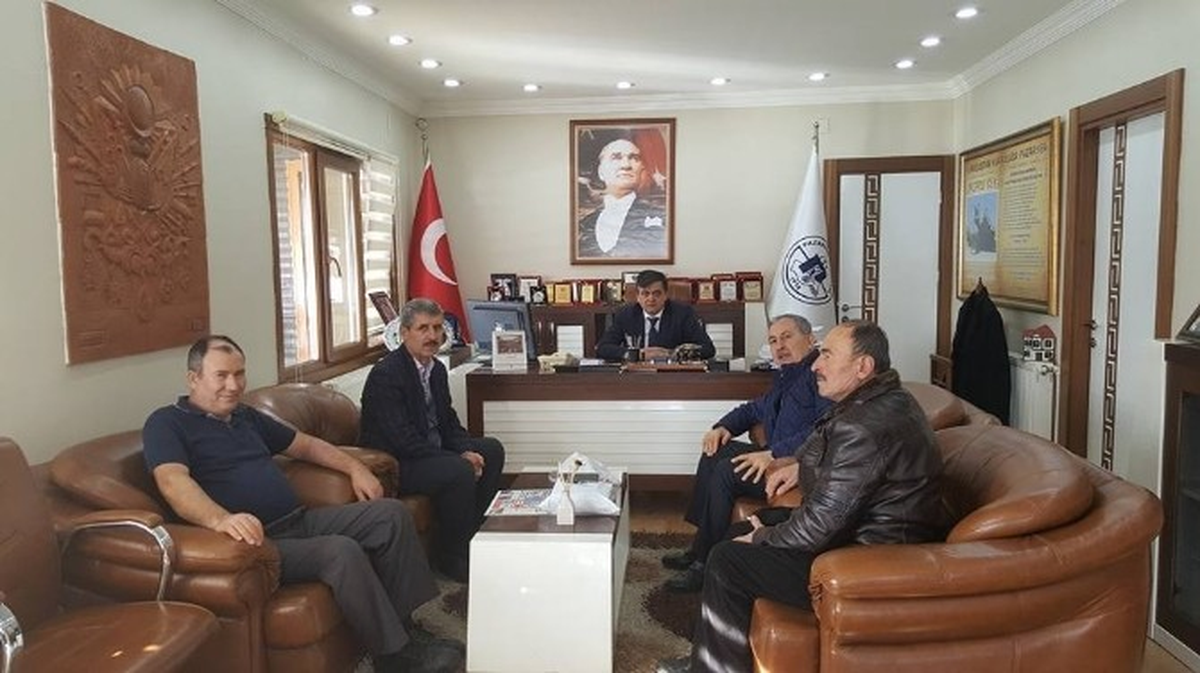Bursa Pazaryerililer Dernek Başkanı Turan\'dan Başkan Yalçın\'a Ziyaret