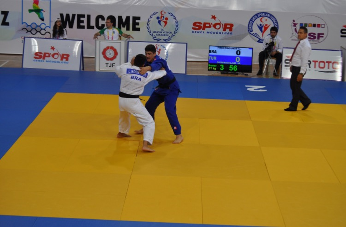 Büyükşehir\'e Judo da Milli Gurur