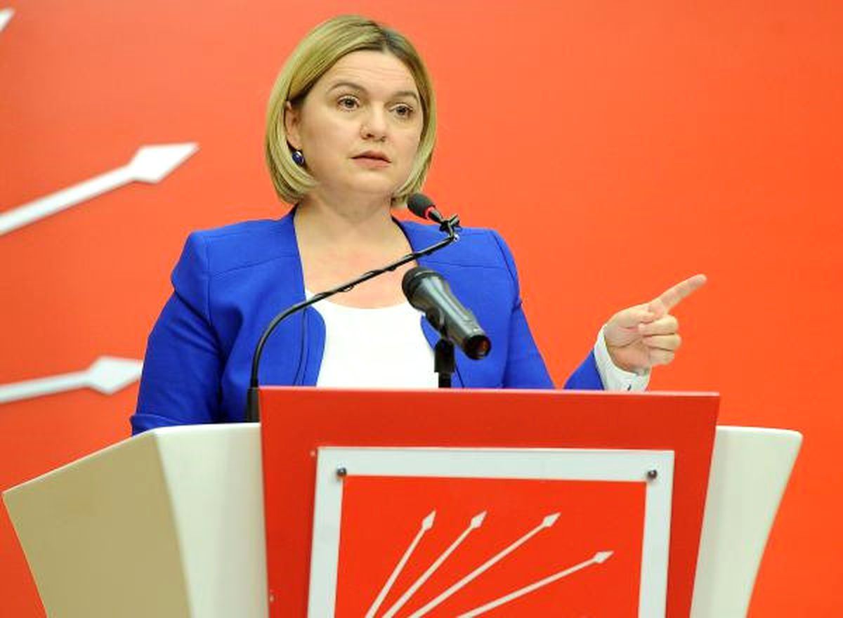 CHP Sözcüsü Böke\'den Ohal Açıklaması: Bakanlar Kurulu\'ndaki Bütün Bakanların İstifa Etmesi Gerekir