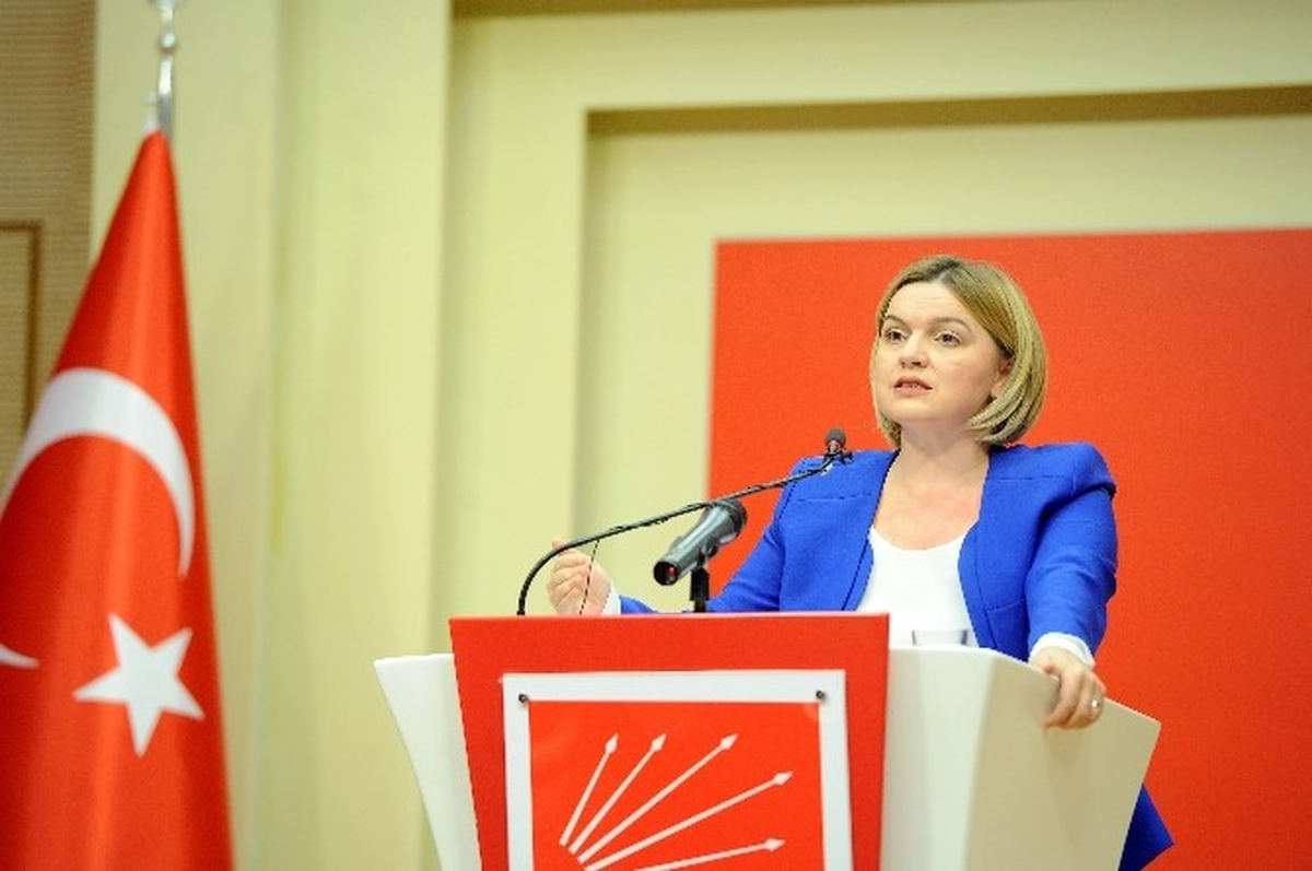 CHP Sözcüsü Böke\'den Ohal\'in Uzatılmasına Tepki