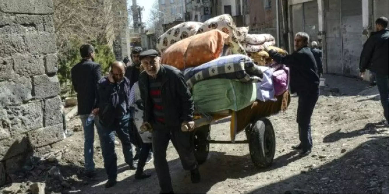 Devir Tersine Dönüyor, Kentten Köye Göçler Başlıyor