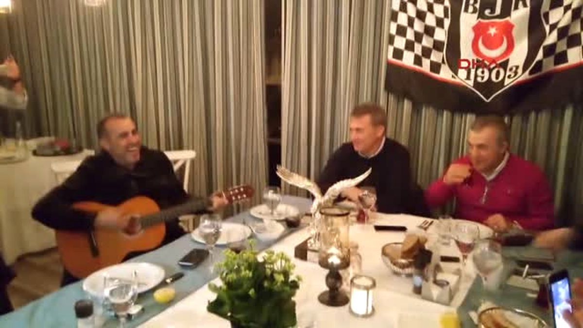 Fikret Orman ve Haluk Levent Beraber Şarkı Söyledi