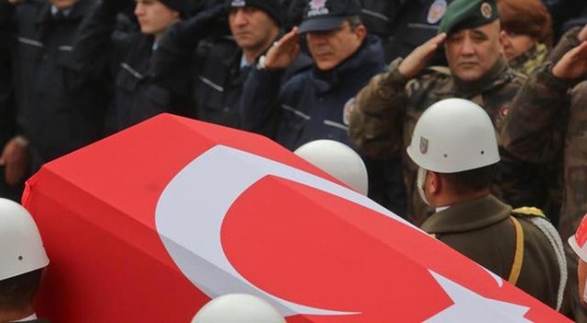 Fırat Kalkanı\'ndan Acı Haber: 1 Şehit, 4 Yaralı