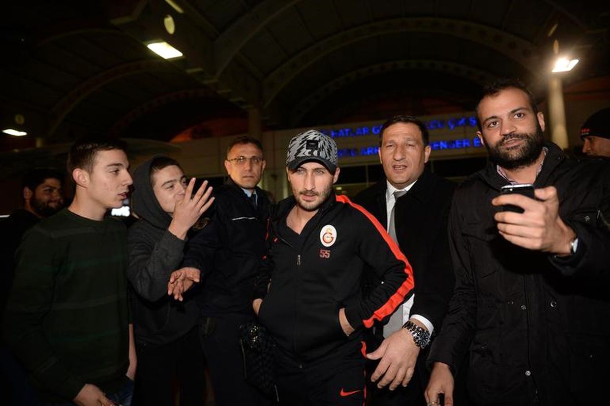 Galatasaray Kamp Için Antalya\'ya Gitti