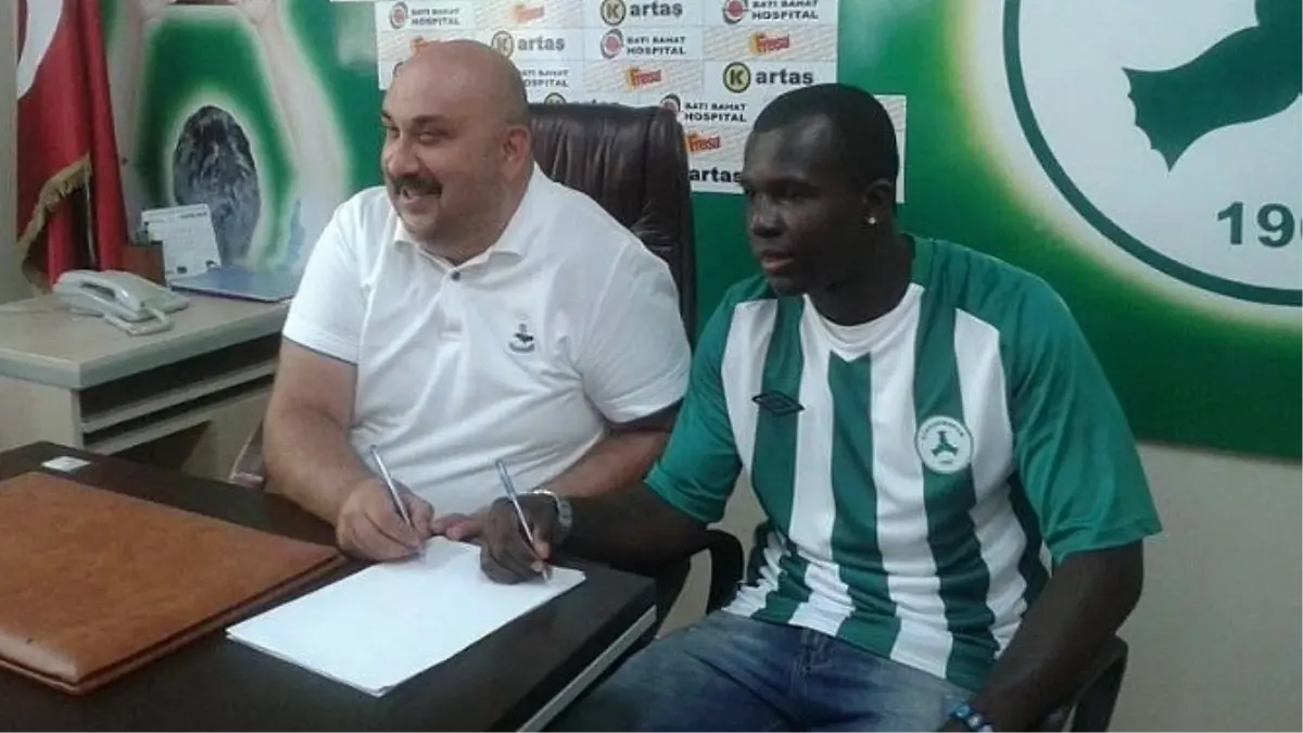 Giresunspor, Jones ile Anlaştı