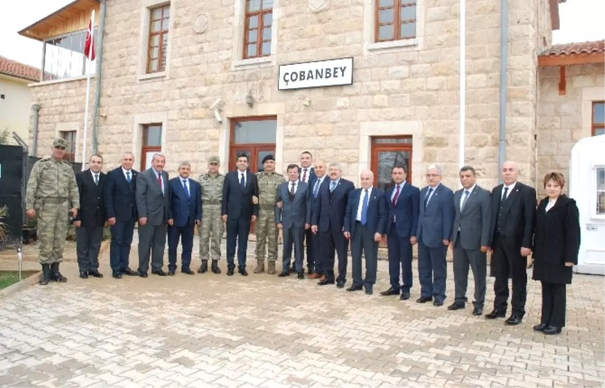 Gto Yönetiminden Sınırdaki Askeri Birliğe Ziyaret