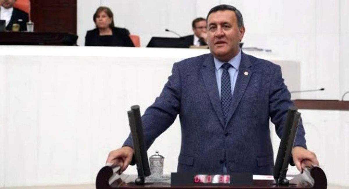 Milletvekilli Gürer, Meclis\'i Soru Yağmuruna Tuttu