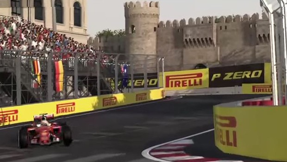 Sanal Formula 1 Pilotları Yarışıyor