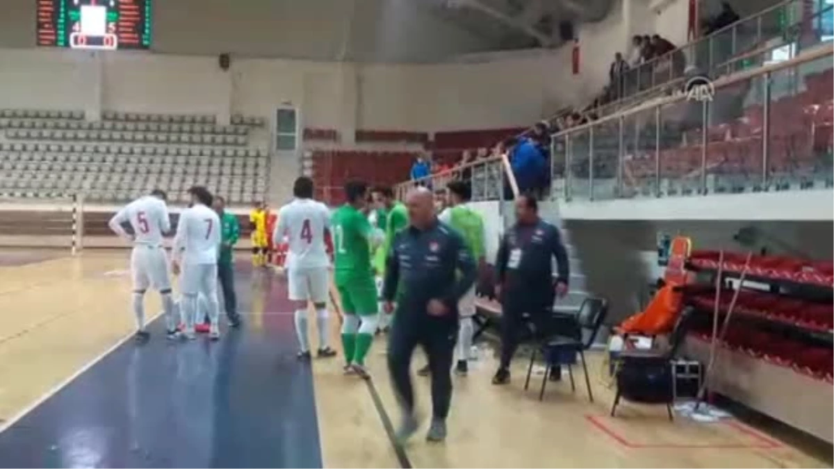 A Milli Futsal Takımı\'nın Moldova Ile Oynadığı Hazırlık Maçı