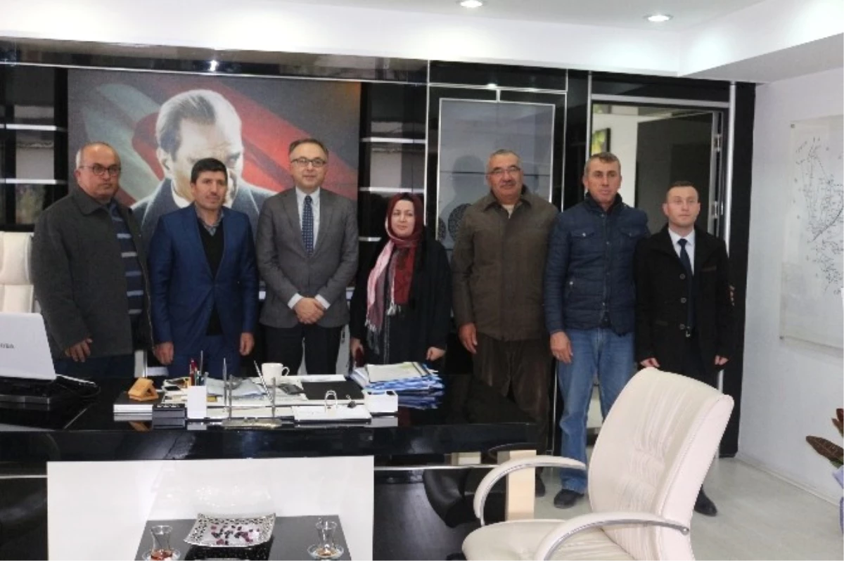 AK Parti İlçe Teşkilatından Kaymakam Özcan\'a Ziyaret