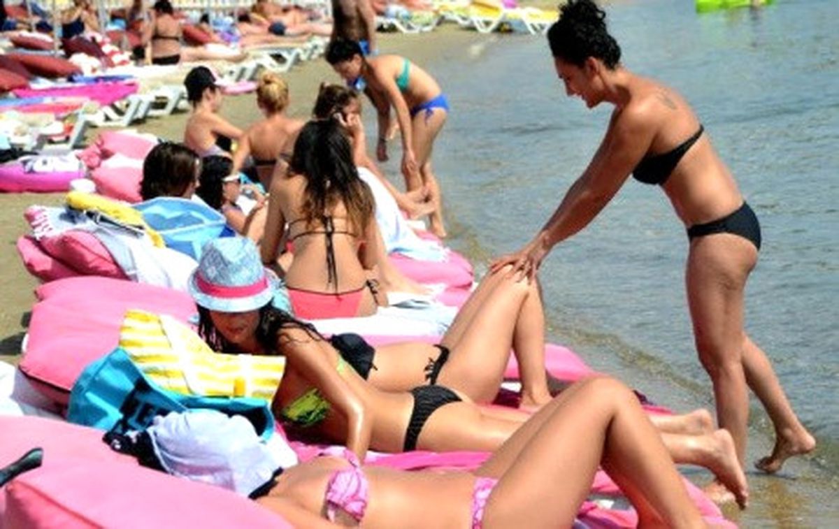 Antalya 2016\'da 4.7 Milyon Turist Kaybetti