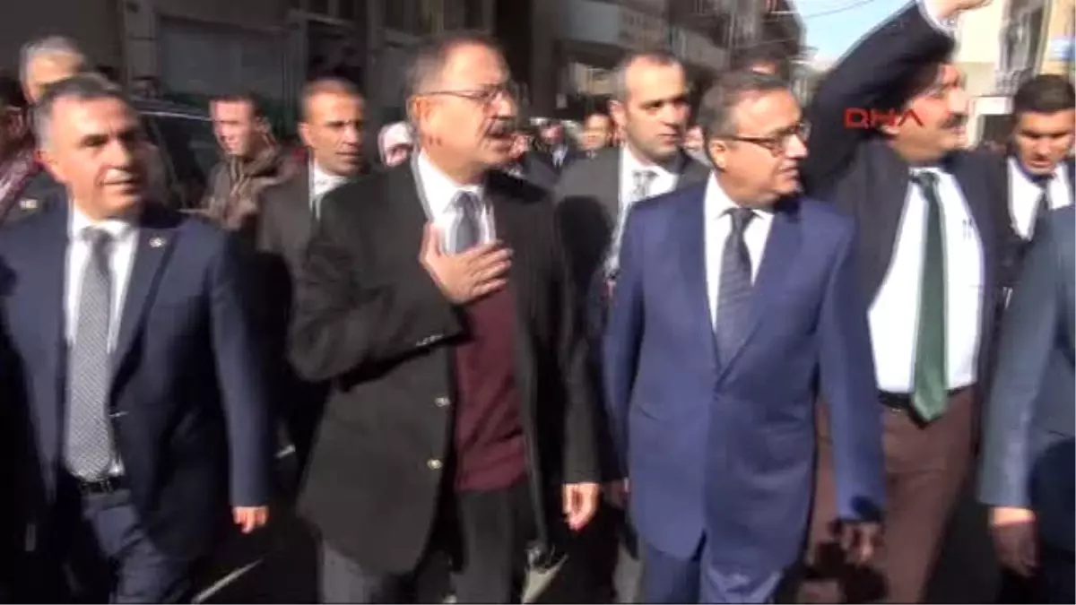 Bakan Özhaseki Silopi\'de Terör Mağdurları Için Yapılan Konutları Gezdi