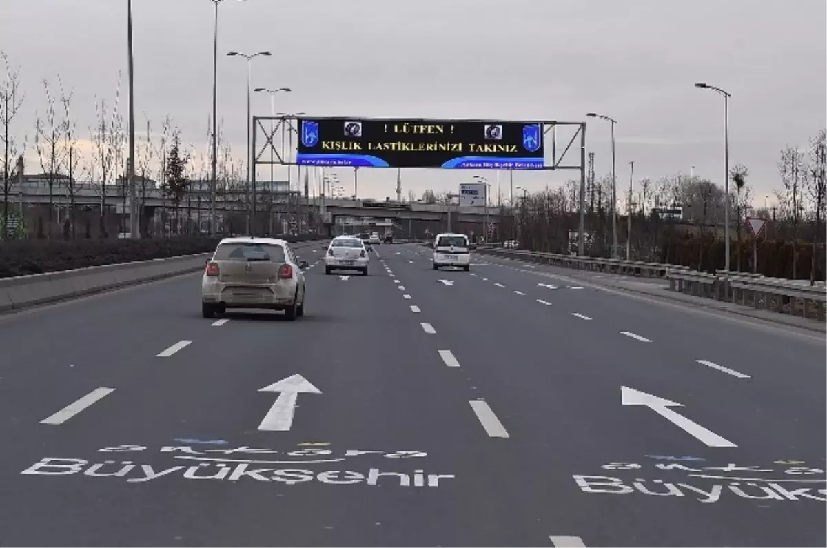 Başkent\'te Ledli Ekranlar Bilgilendiriyor