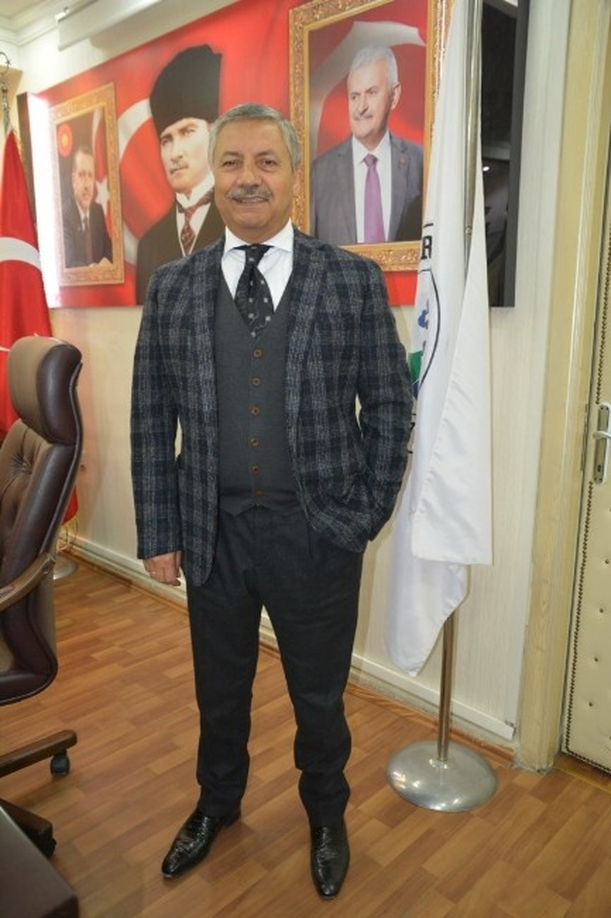 Birecik Barajının İsim Değişikliği Meselesinde Bakan Çelik Devrede