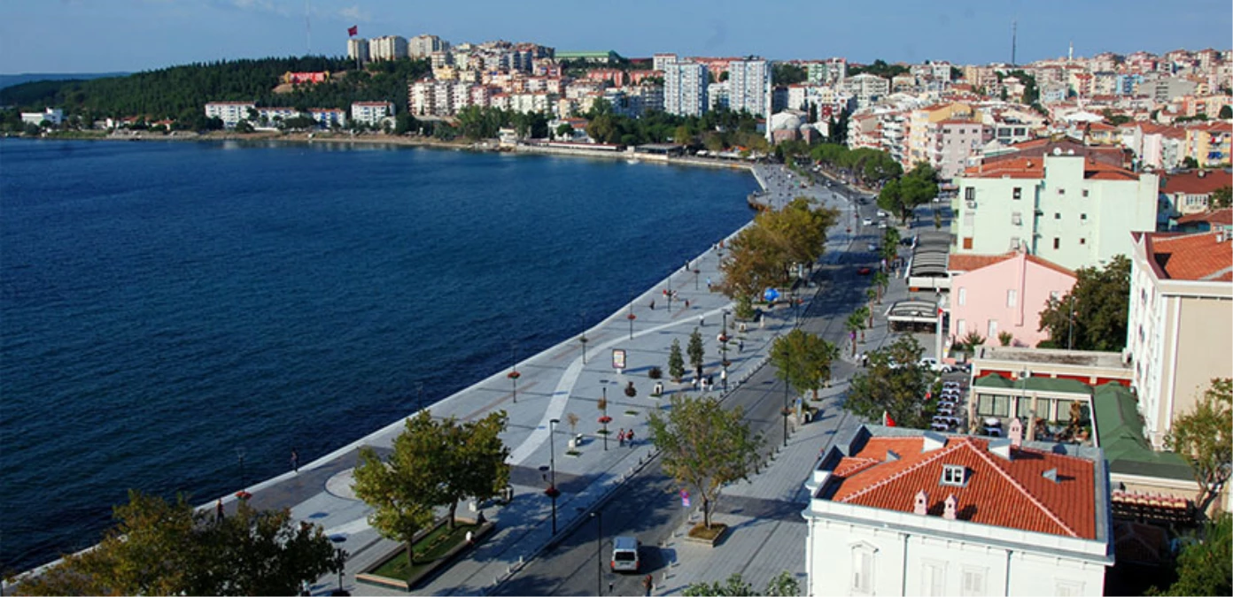 Çanakkale\'de Katlı Otopark ve İş Merkezi Yapılacak