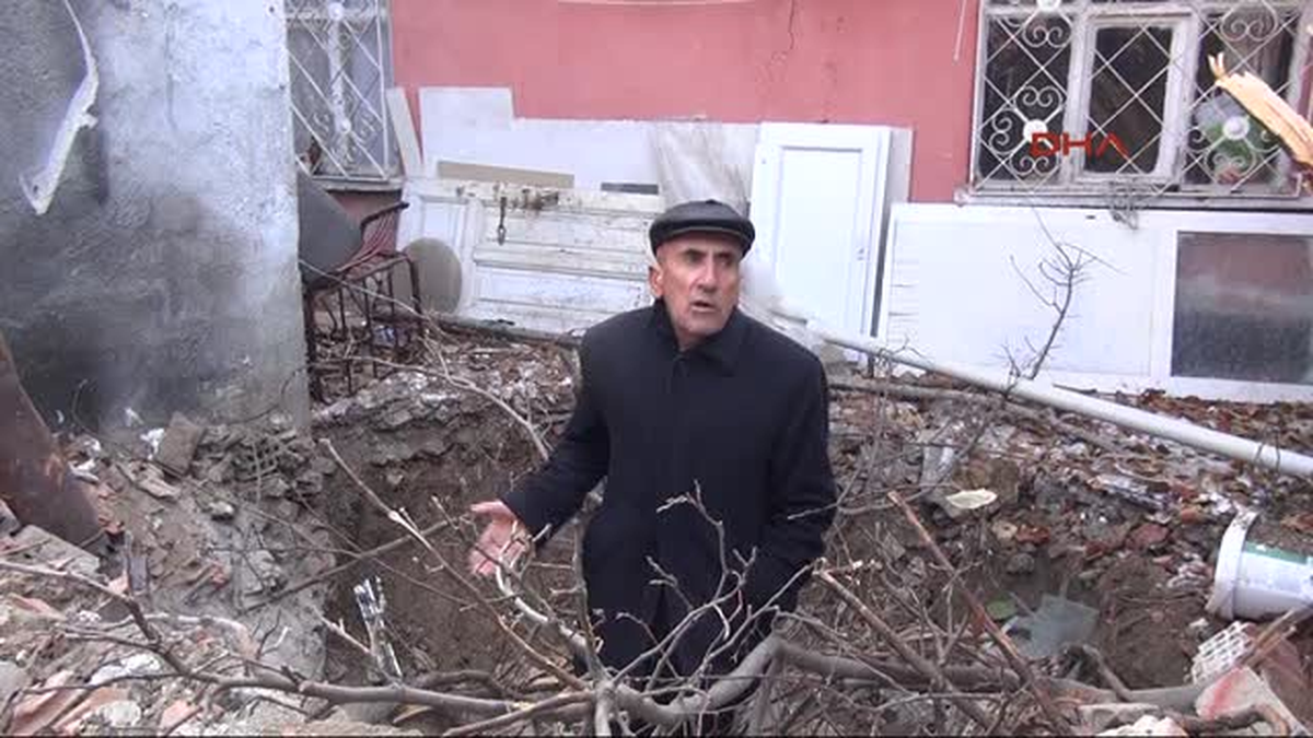 Çorum Baz Istasyonuna Tepki : 4 Kişi Yaralandı