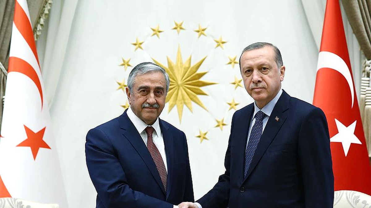 Erdoğan, KKTC Cumhurbaşkanı Akıncı ile Bir Araya Geldi