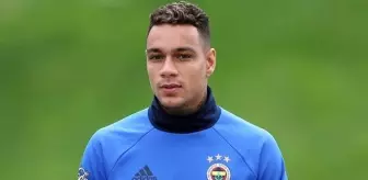 Fenerbahçeli Gregory van der Wiel, Birleşik Arap Emirlikleri'ne Gidiyor