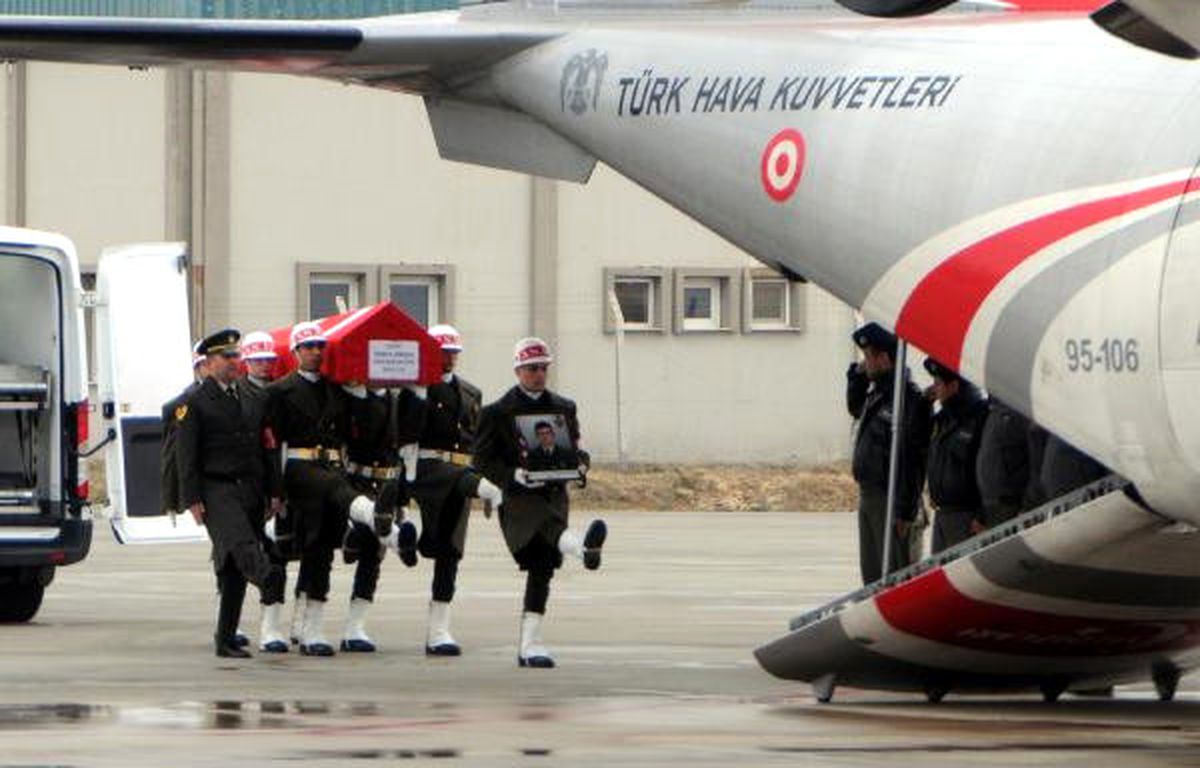 Fırat Kalkanı Şehitleri Memleketlerine Uğurlandı
