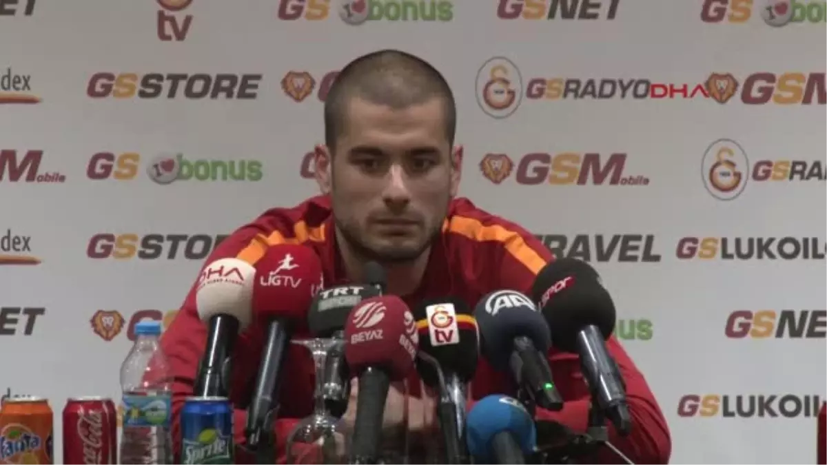 Galatasaraylı Eren Derdiyok: "Zor Goller Attım, Basit Goller Kaçırdım"