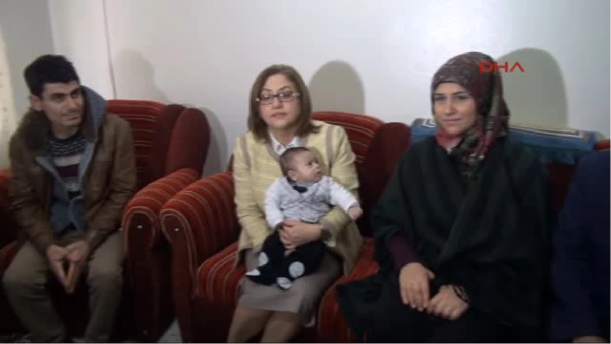 Gaziantep Işitme Engelli Çiftler, Bebeklerinin Ağlamasını Algılayabilecek