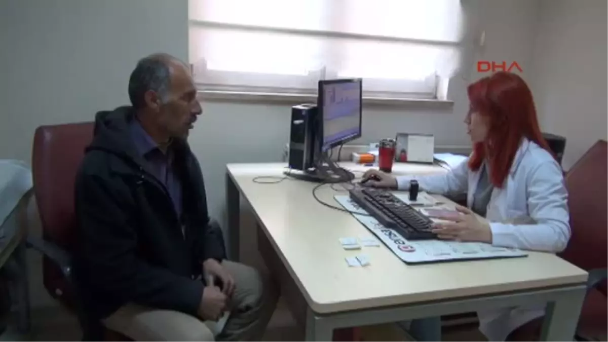 Hakkari Memur Kızı 20 Yıl Sonra Hakkari\'ye Doktor Olarak Atandı